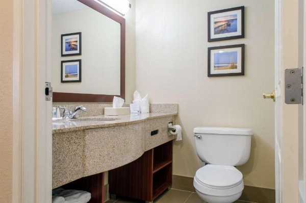 Comfort Inn & Suites Biloxi-D'Iberville image 16